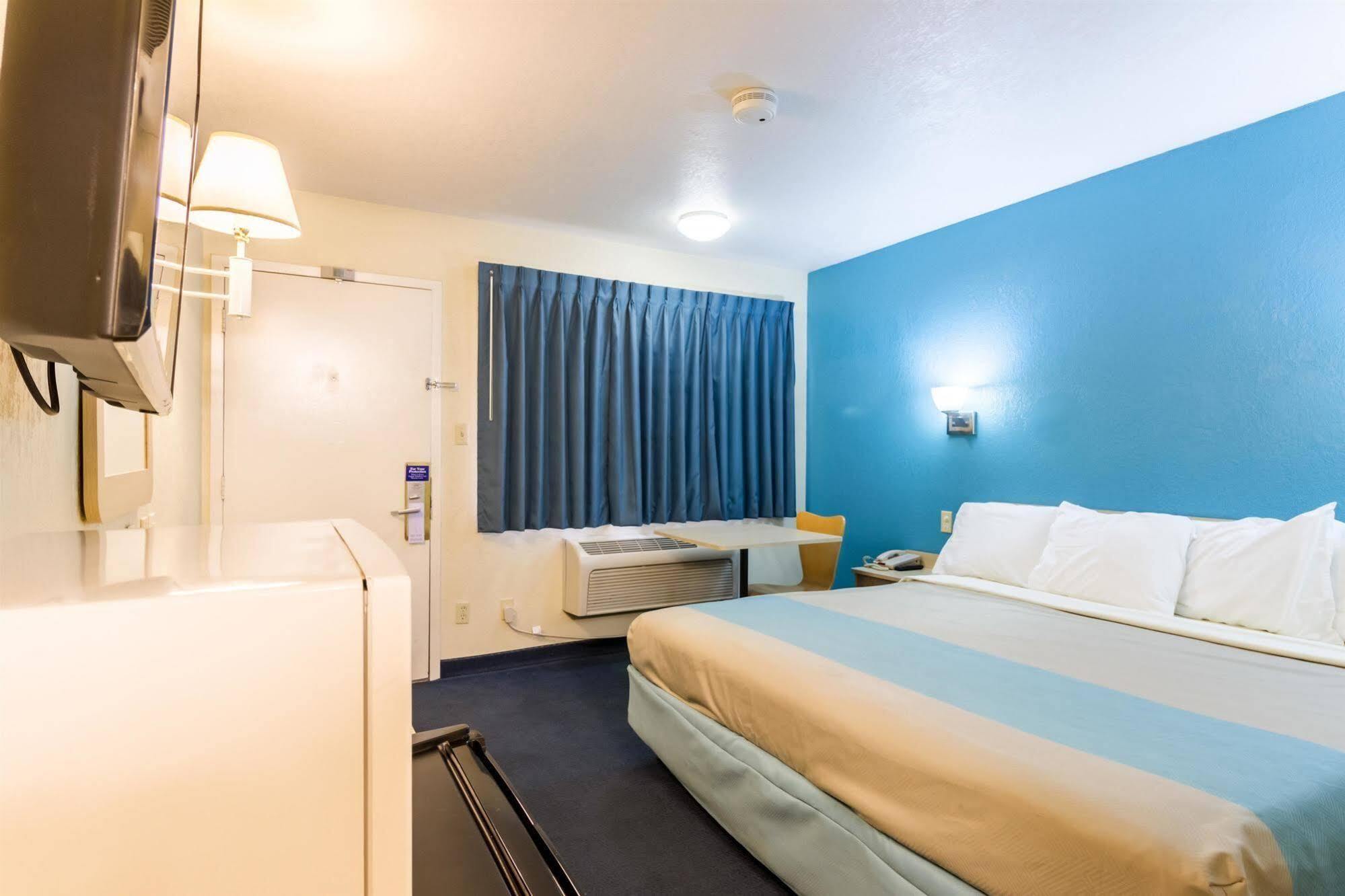 Travelodge By Wyndham Hotel Miles City